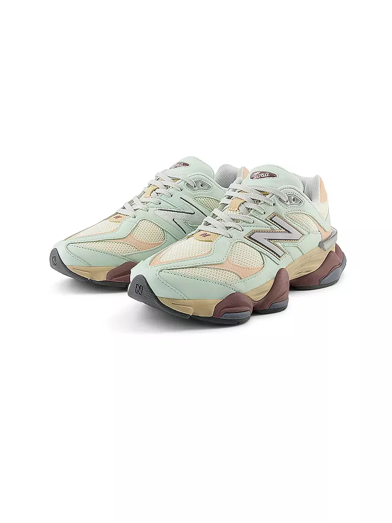 NEW BALANCE | Sneaker 9060 | Grigio chiaro