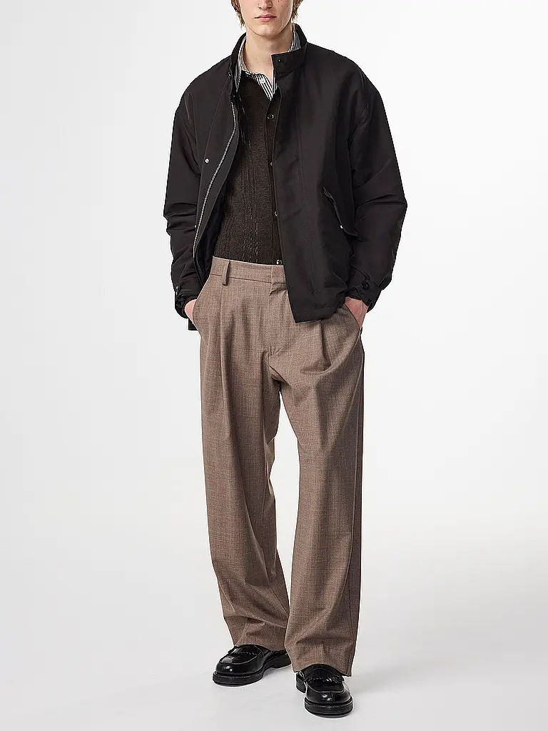 NN.07 | Chino KAY 1088 | Cammello