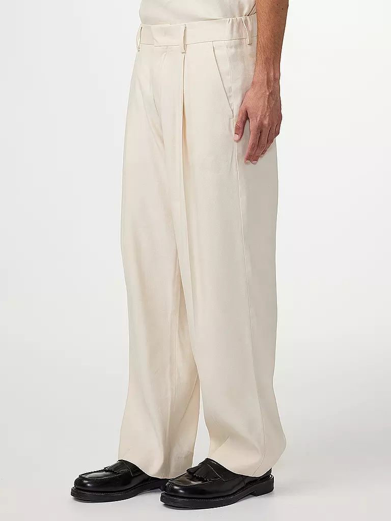 NN.07 | Chino KAY | Crema