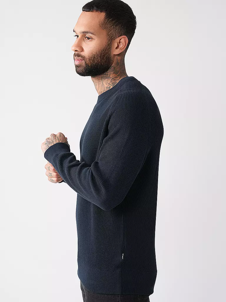 NN.07 | Pullover KEVIN |