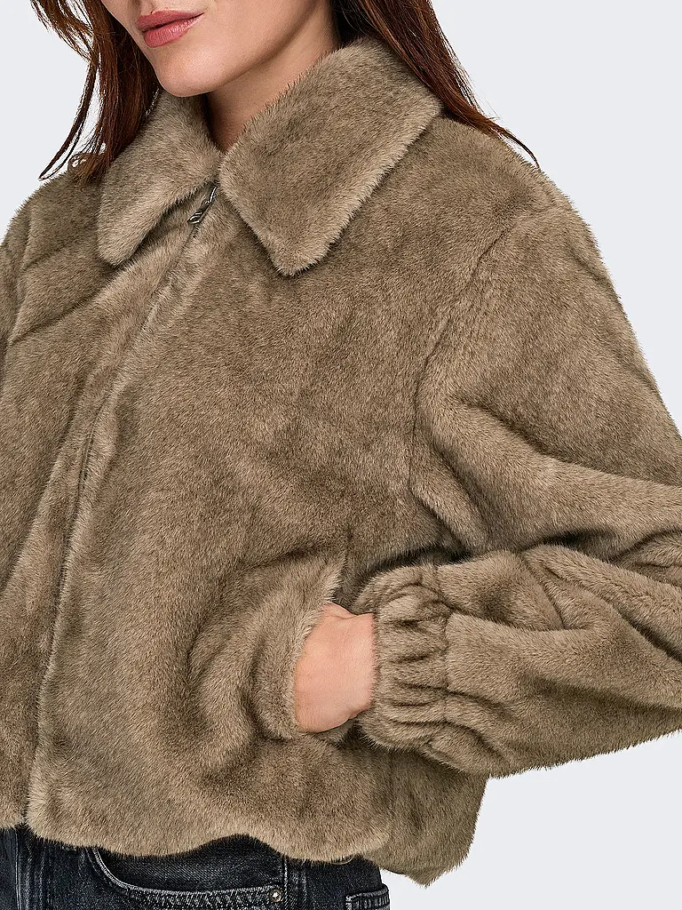 ONLY | Giacca in pelliccia sintetica ONLMADELINA | 