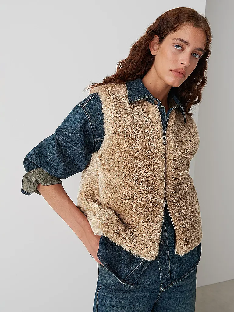 OPUS | Gilet in pelliccia sintetica WAHIDA | Marrone chiaro