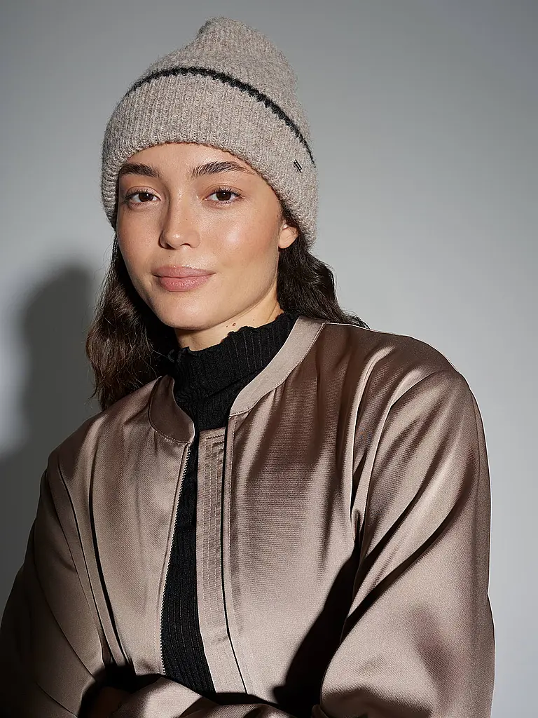 OPUS | Mütze - Haube APLUTO | Cammello