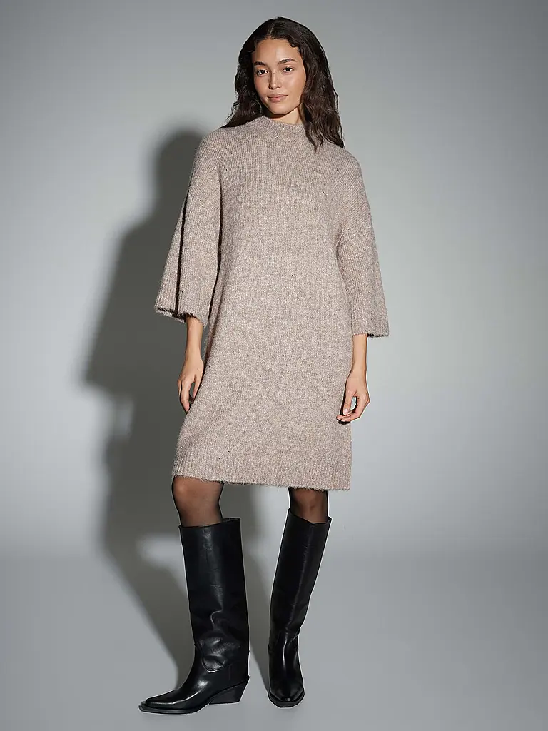 OPUS | Mididress WALIET | Cammello