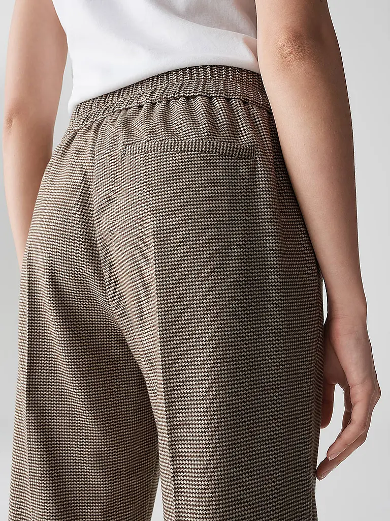 OPUS | Pantaloni Jogging Fit MAIKITO PEPITA | Marrone chiaro