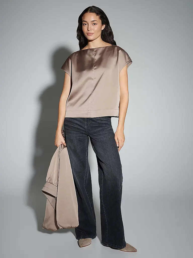 OPUS | Top FESTIVA | Cammello