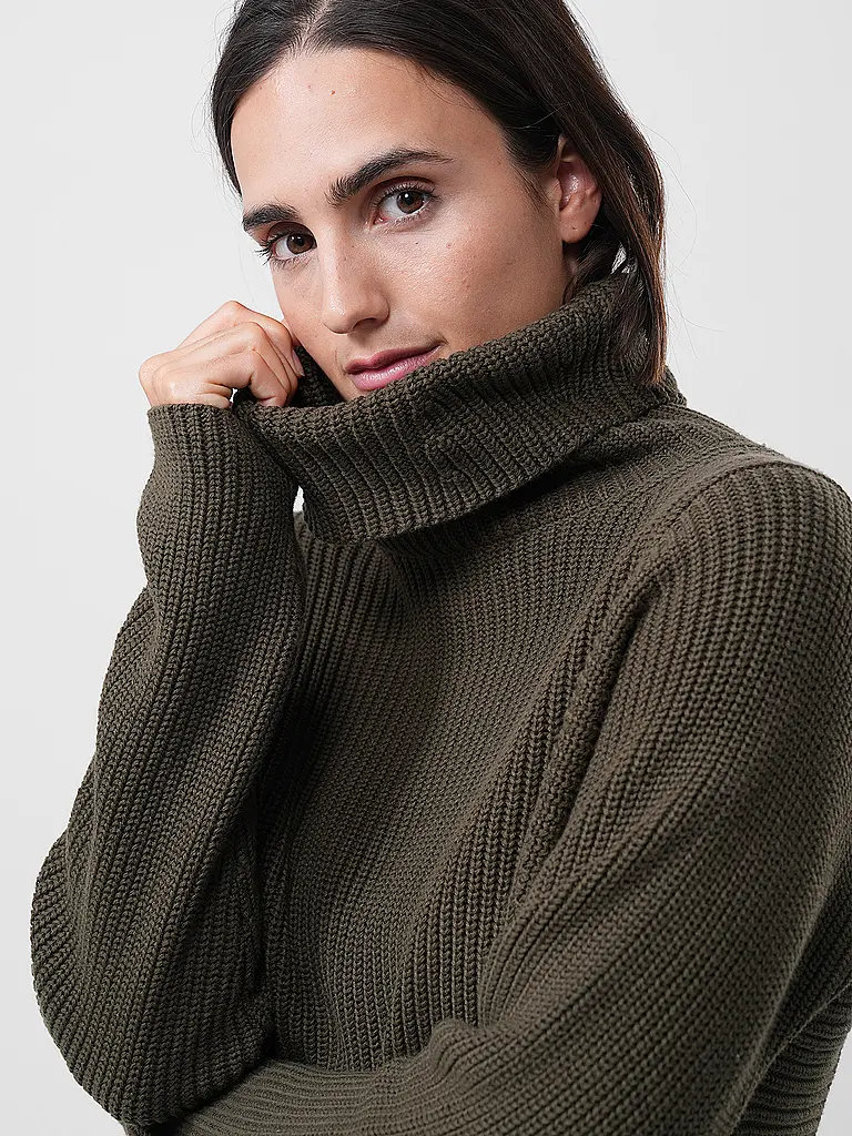 OUÍ | Rollkragenpullover |