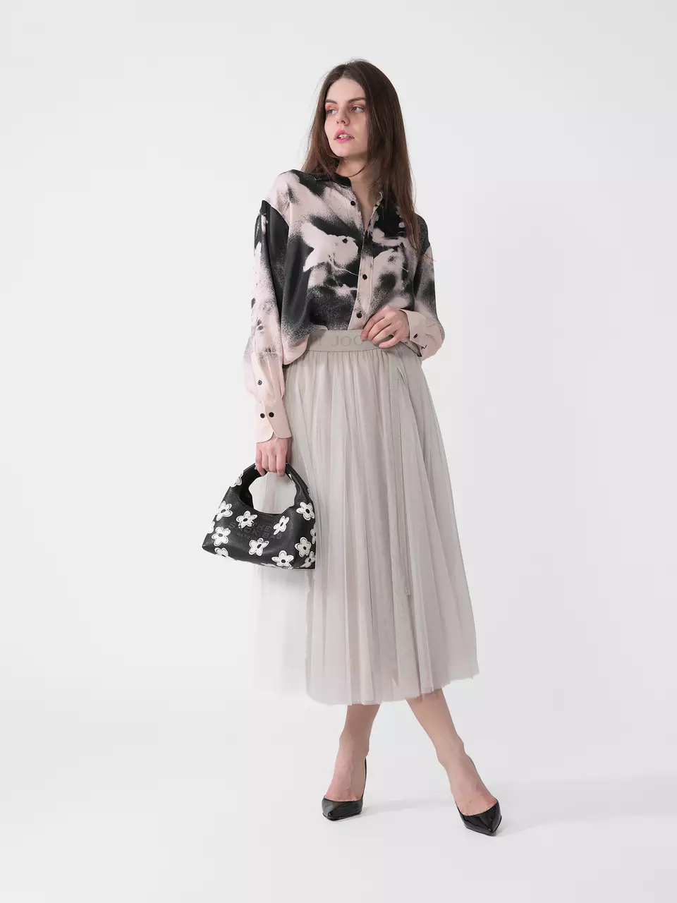 mode-styles-52cd7d6fb2c2909910fdd389afd3de9b