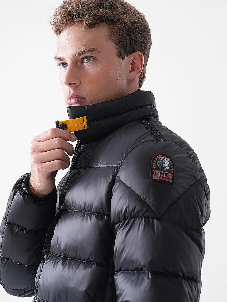 PARAJUMPERS | Piumino DILLON | 