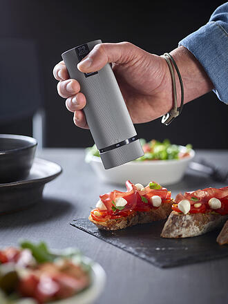 PEUGEOT | Set di macinini elettrici ricaricabili per sale e pepe 15 cm ELECTRIC-DUO LINE Carbon Alu