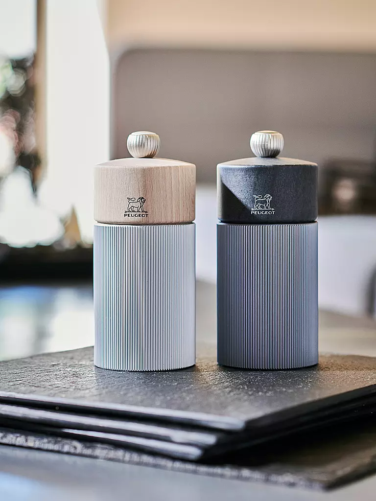 PEUGEOT | Macinapepe manuale Line 12 cm carbonio/legno |