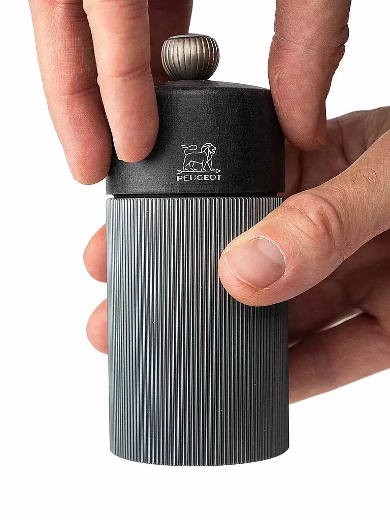 PEUGEOT | Macinino da sale manuale Line 12 cm carbonio/legno | Grigio