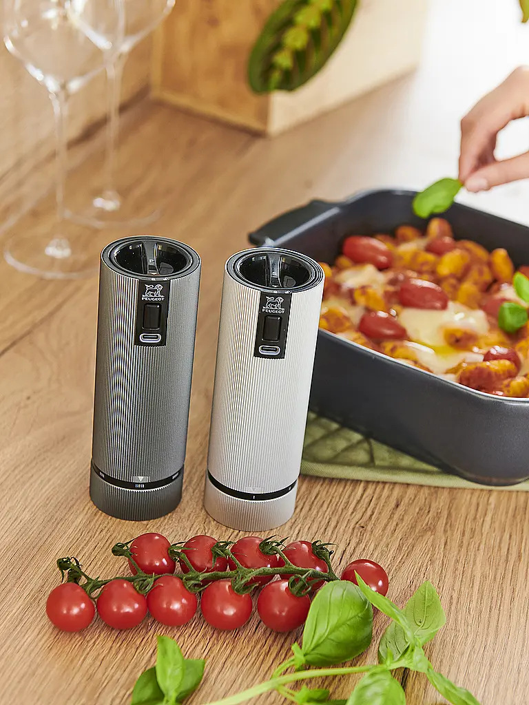 PEUGEOT | Set di macinini elettrici ricaricabili per sale e pepe 15 cm ELECTRIC-DUO LINE Carbon Alu | 