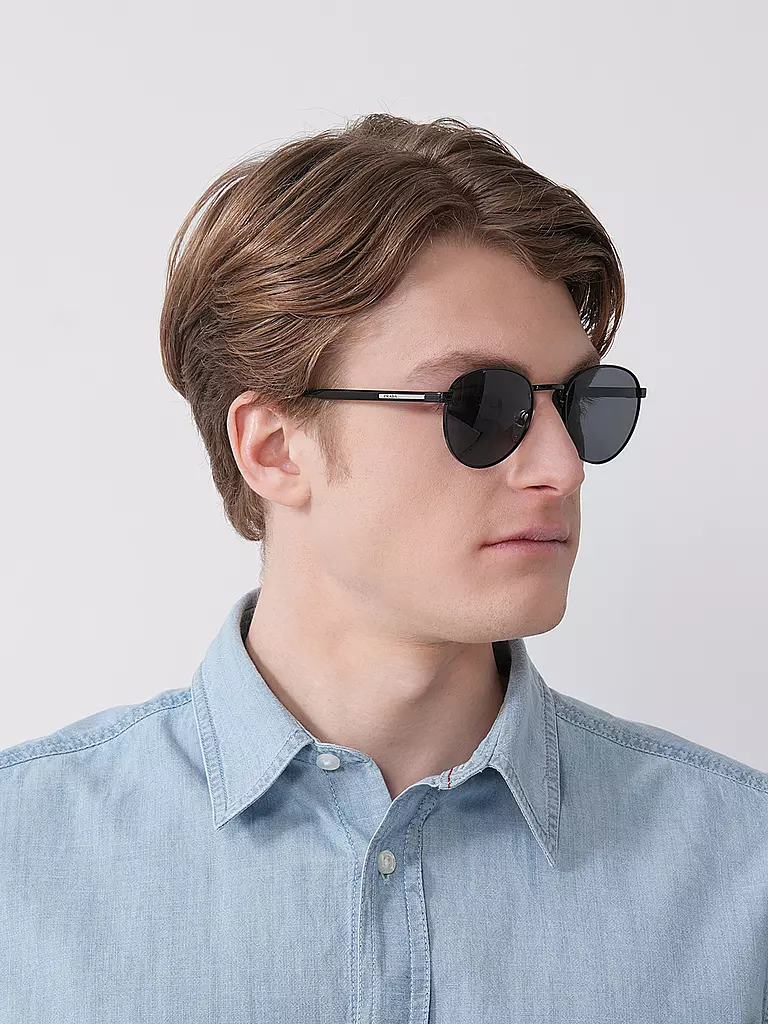 PRADA | Occhiali da sole 0PRB51S/53
Marca: PRADA
Colore: nero
Categorie: Moda, Uomo

Materiale: Metallo | Nero