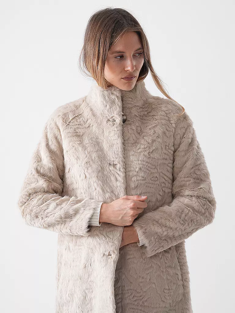 PRIDE TO BE | Cappotto in pelliccia sintetica DINA |
