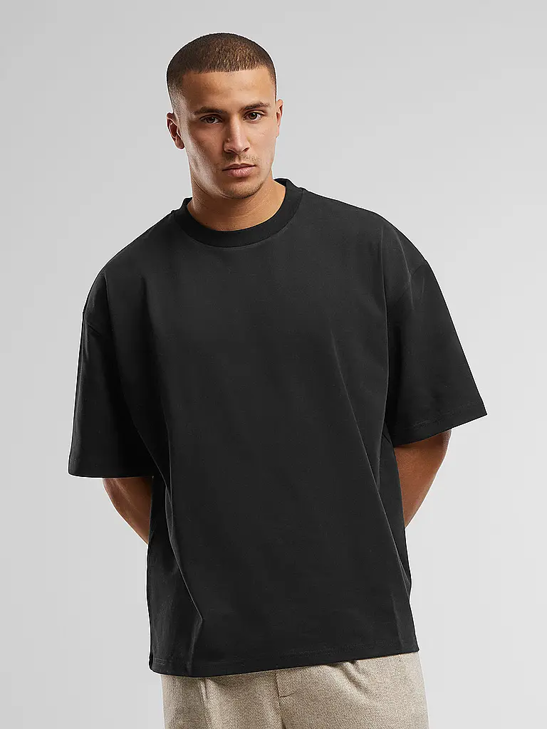 PROHIBITED | T-shirt vestibilità oversize | Nero