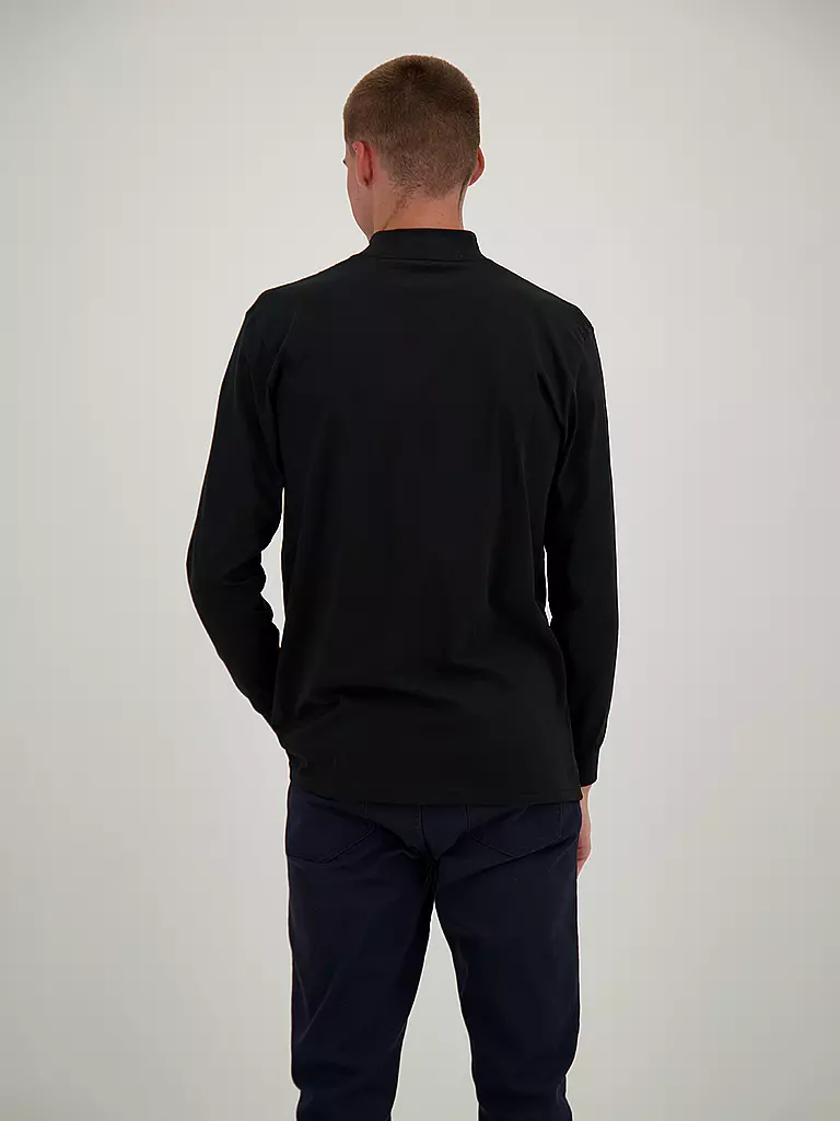 RAGMAN | Rollkragenshirt
Marke: RAGMAN
Farbe: schwarz
Kategorien: Mode,Herren
Tags: Große Größen

Ärmellänge: Langarm
Material: Baumwolle,Jersey
Kragenform: Stehkragen,Rollkragen
Musterung: Unifarben
Passform (Oberbekleidung): Slim
Stil: Casual | 