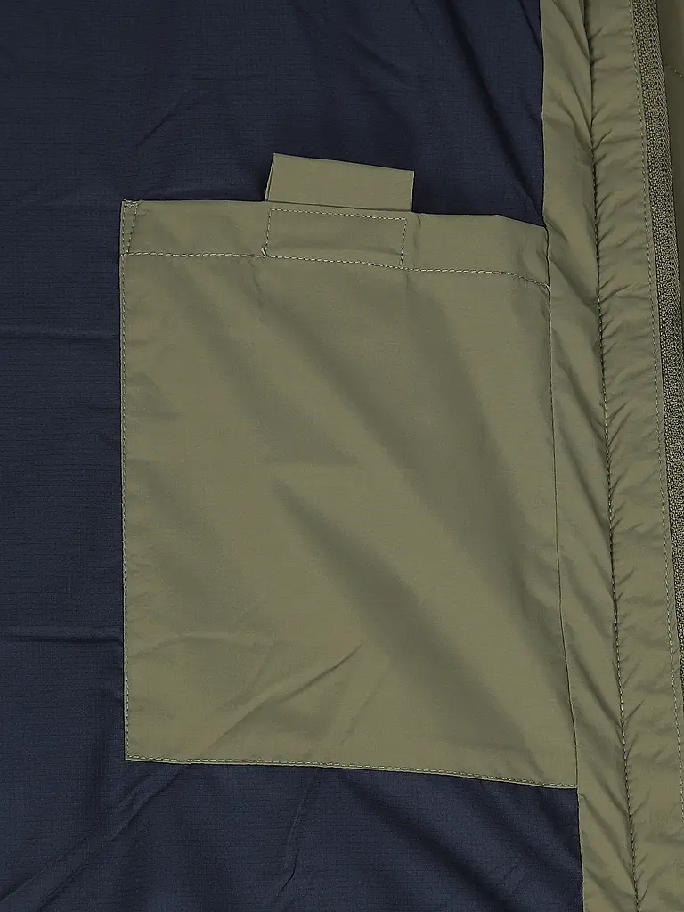 REPLAY | Steppjacke
Produktname: Steppjacke
Marke: REPLAY
Farbe: olive
Kategorien: Mode,Herren

Ärmellänge: Langarm
Material: Polyester / Polyamid
Kragenform: Kapuze,Stehkragen
Musterung: Unifarben
Passform (Oberbekleidung): Regular
Stil: Glamour,Trend
Details: | 