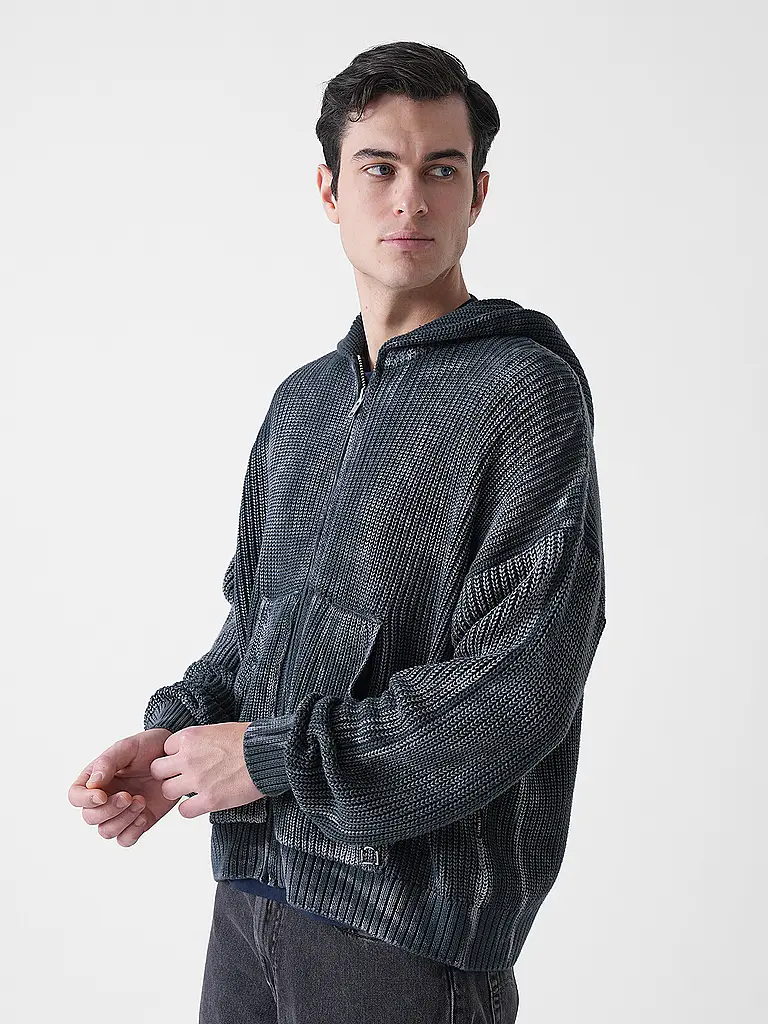 RETERNITY | Prodotto: Cardigan | 