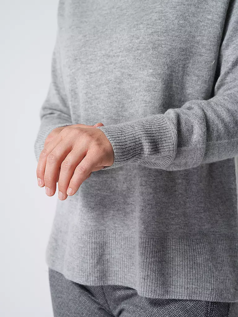 RIANI | Pullover | Grigio