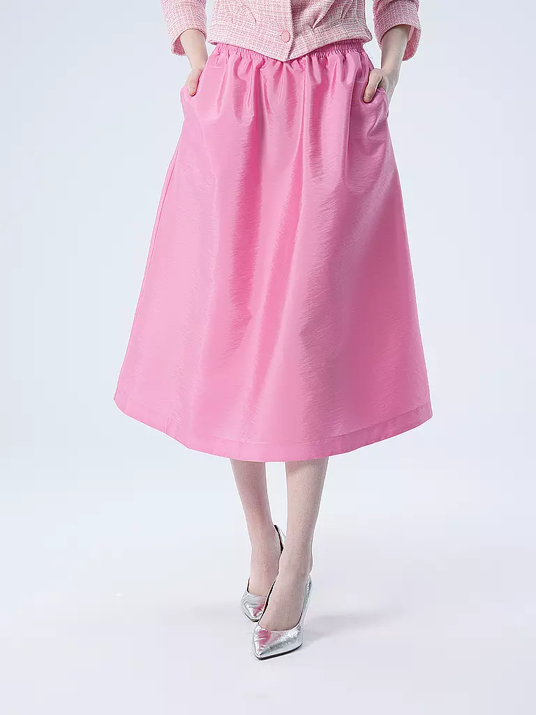 RICH & ROYAL | Midirock  | Rosa