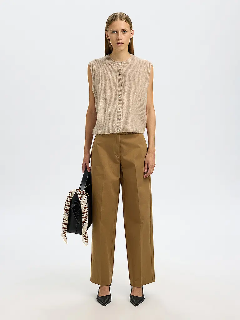 SELECTED FEMME | Gilet SLFLULU
Marke: SELECTED FEMME
Farbe: creme
Kategorien: Moda,Donna

Lunghezza manica: senza maniche
Scollo: Girocollo
Materiale: Lana,Stretch
Motivo: Tinta unita
Vestibilità (capispalla): Regular | Crema