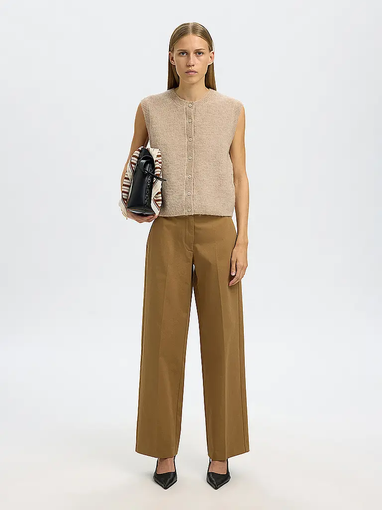 SELECTED FEMME | Gilet SLFLULU
Marke: SELECTED FEMME
Farbe: creme
Kategorien: Moda,Donna

Lunghezza manica: senza maniche
Scollo: Girocollo
Materiale: Lana,Stretch
Motivo: Tinta unita
Vestibilità (capispalla): Regular | Crema