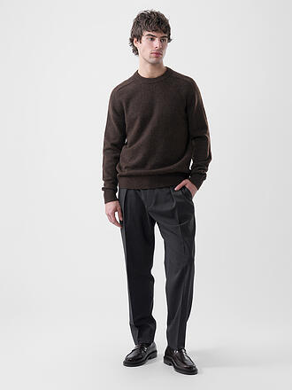 SELECTED | Pullover