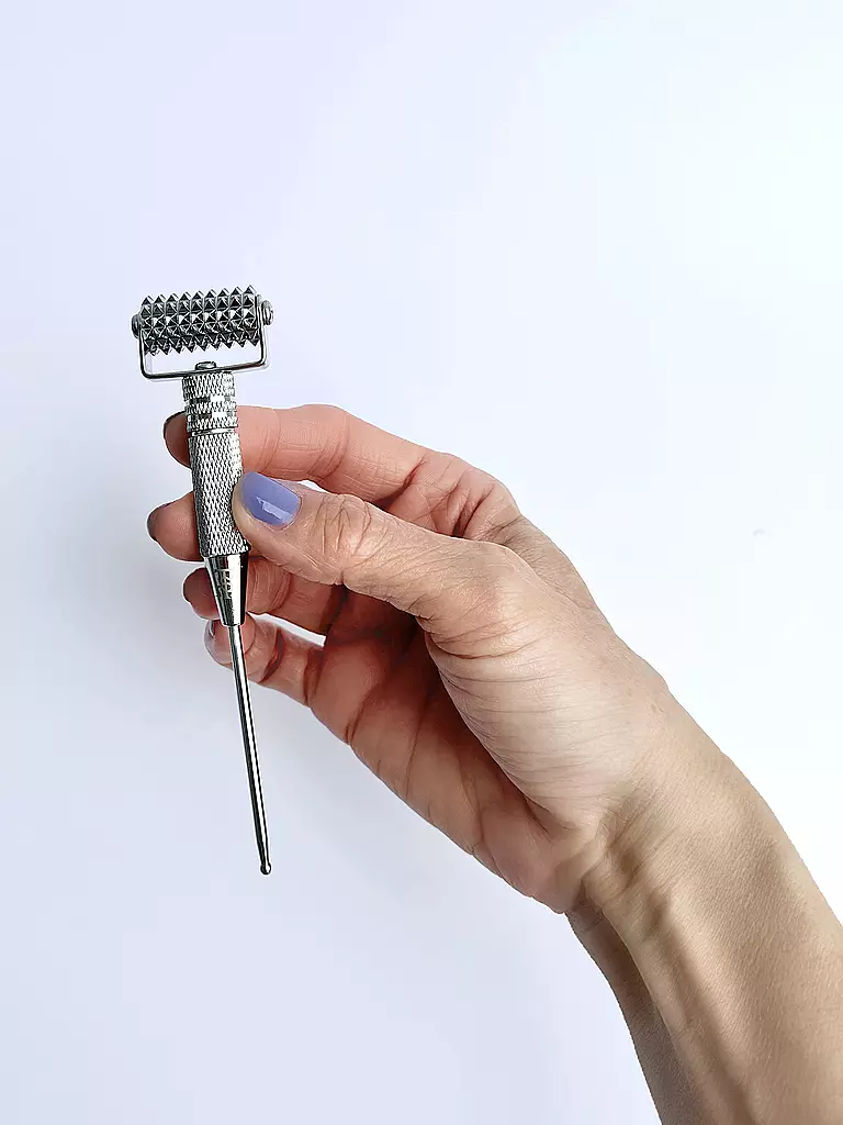 SENTARA | Penna per digitopressione - Massaggiatore | Argento