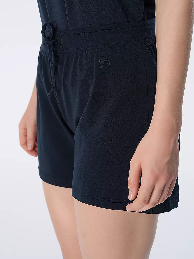 SHORT STORIES | Pantaloncini da pigiama | 