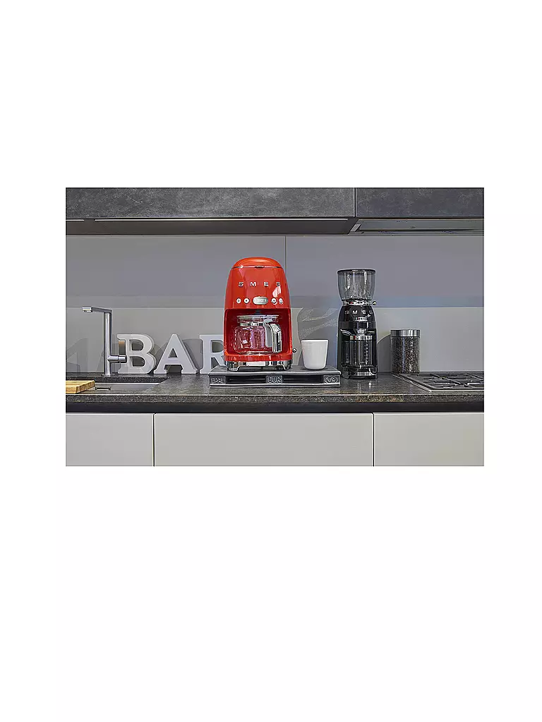 SMEG | Macchina da caffè filtro stile retrò anni '50 rossa DCF02RDEU | 