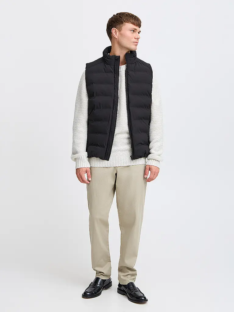 SOLID | Gilet trapuntato MILAS | Nero