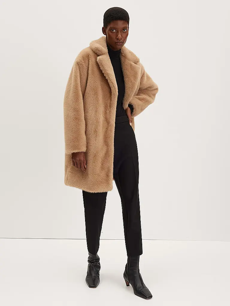 SOMEDAY | Cappotto in pelliccia sintetica VAARILA | Senape