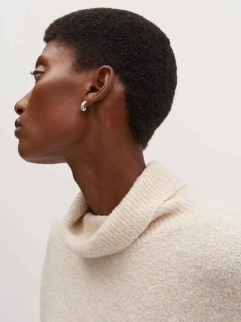 SOMEDAY | Dolcevita TIOLA DETAIL |
