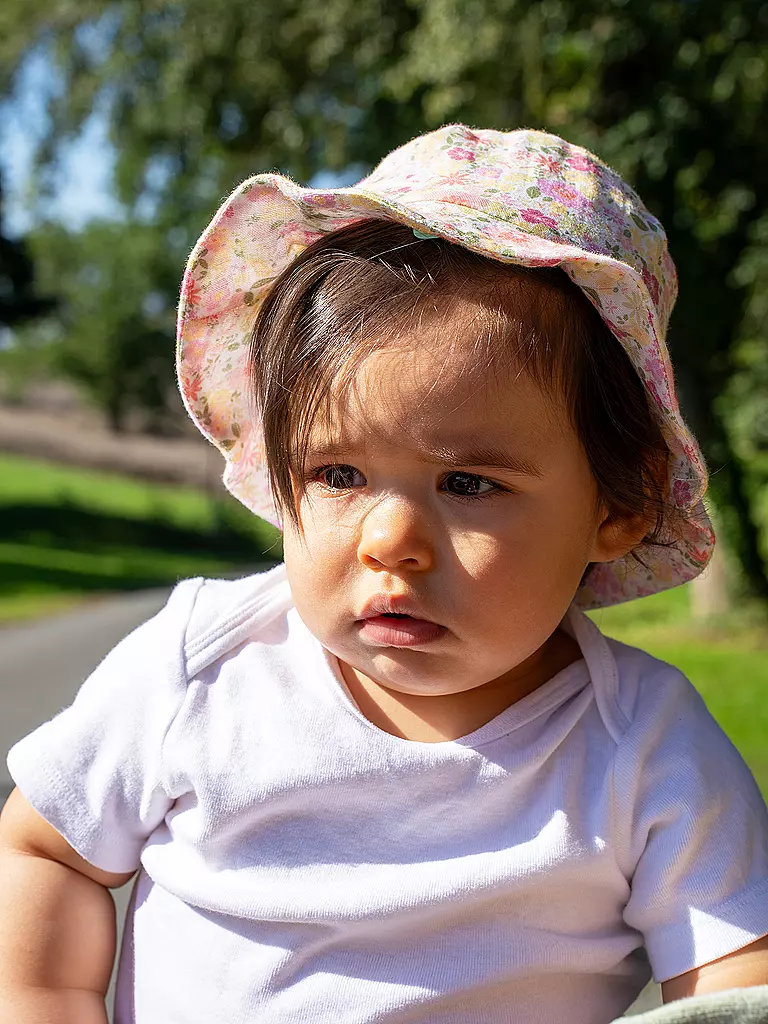 STERNTALER | Cappello da sole per bambini | Crema