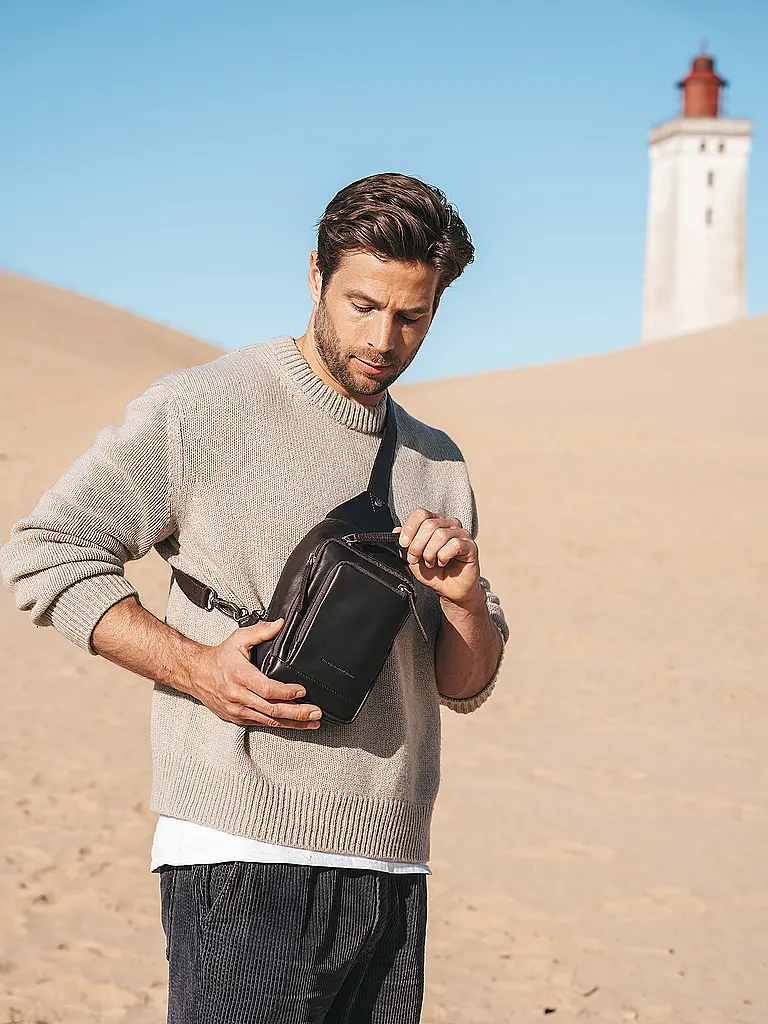 THE CHESTERFIELD BRAND | Borsa in pelle - Borsa a tracolla RIGA | Marrone