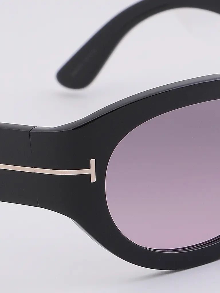 TOM FORD | Occhiali da sole FT1313/53
Marca: TOM FORD
Colore: nero
Categorie: Moda, Donna

Materiale: Plastica | Nero