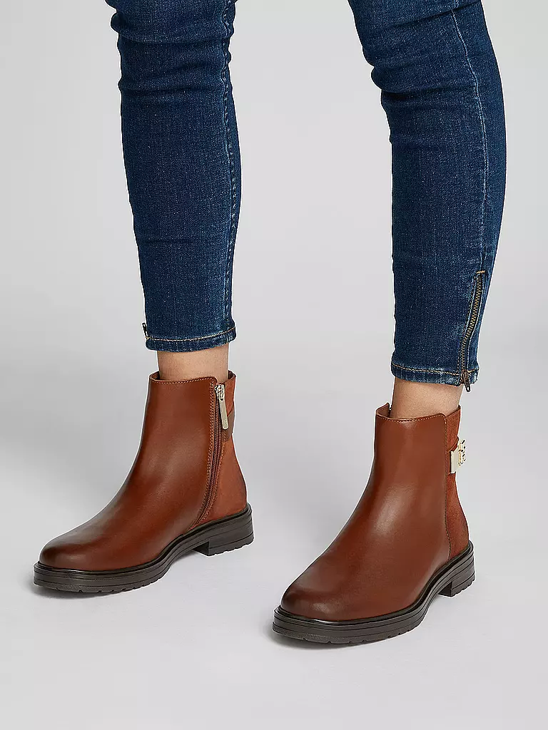 TOMMY HILFIGER | Chelsea Boots  | Marrone
