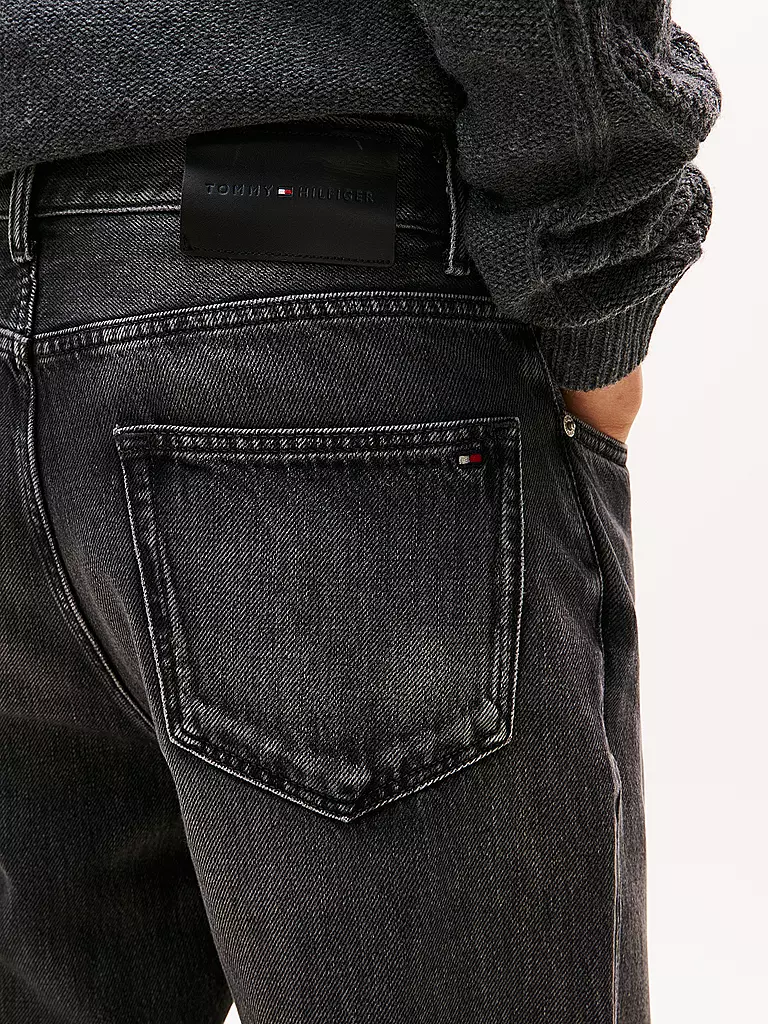 TOMMY HILFIGER | Jeans Tapered Fit | 