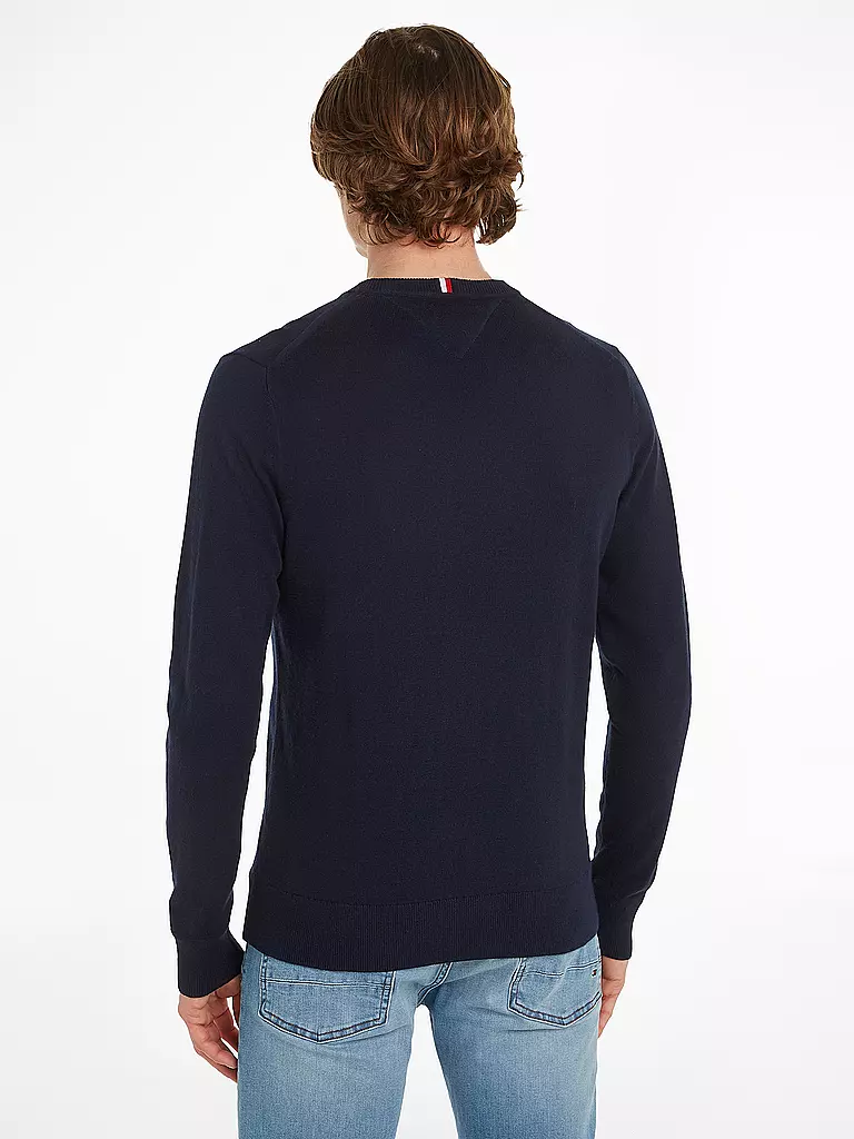TOMMY HILFIGER | Pullover
Marke: TOMMY HILFIGER
Farbe: blu
Kategorien: Moda,Uomo
Tags: Taglie forti,Cachemire

Lunghezza manica: Manica lunga
Scollo: Scollo a V
Materiale: Cotone,Maglia fine,Maglia
Motivo: Tinta unita
Vestibilità (capispalla): Regular
Stile: Casual
Detta | Blu