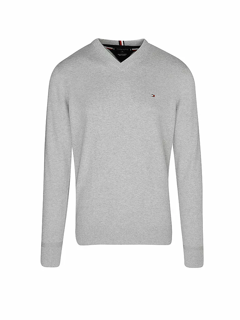 TOMMY HILFIGER | Pullover
Marke: TOMMY HILFIGER
Farbe: hellgrau
Kategorien: Mode,Herren
Tags: Kaschmir

Ärmellänge: Langarm
Ausschnitt: V-Ausschnitt
Material: Baumwolle,Feinstrick,Strick
Musterung: Unifarben
Passform (Oberbekleidung): Regular
Stil: Casual
Details: Logo | Grigio chiaro