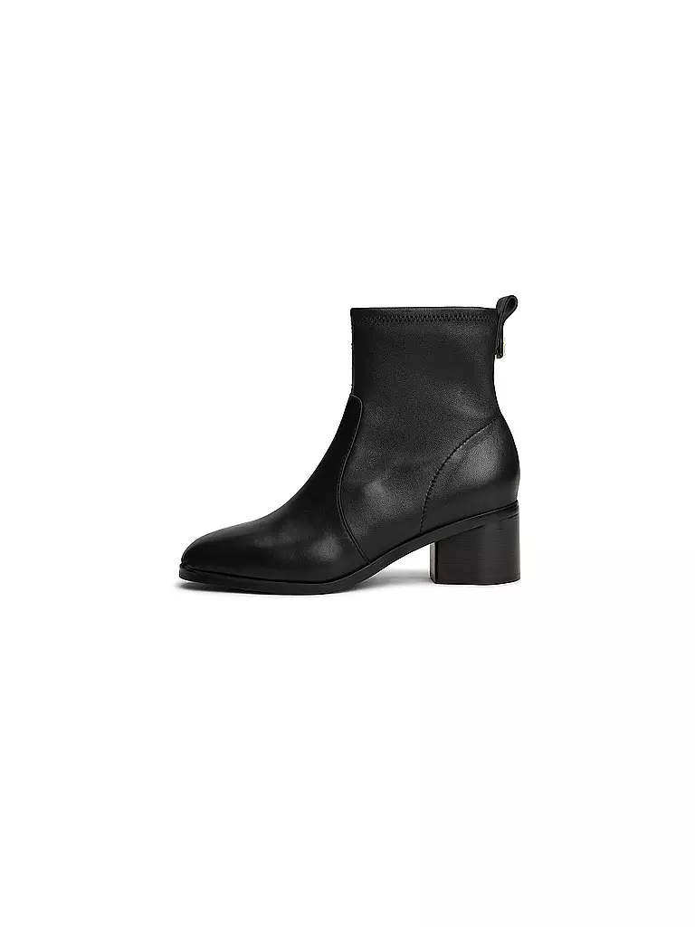 TOMMY HILFIGER | Stiefelette TH STRETCH
Marke: TOMMY HILFIGER
Farbe: nero
Categorie: Moda,Donna
Materiale: Pelle
Motivo: Tinta unita
Stile: Casual
Altezza del tacco: Tacco medio |