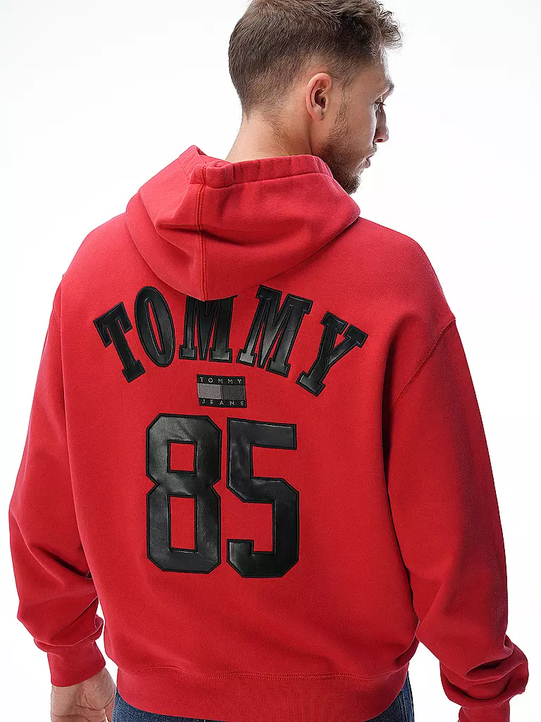 TOMMY JEANS | Kapuzensweater - Hoodie REMASTERED 1985  | Rosso