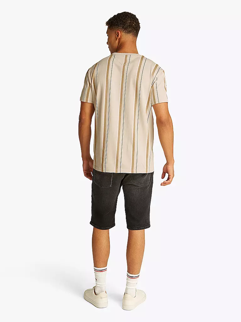 TOMMY JEANS | T-Shirt
Produktname: T-Shirt
Marke: TOMMY JEANS
Farbe: beige
Kategorien: Moda,Uomo

Ärmellänge: Manica corta
Ausschnitt: Girocollo
Material: Jersey,Cotone
Musterung: A righe
Passform (Oberbekleidung): Regular
Stil: Young Fashion
Details: Logo | 