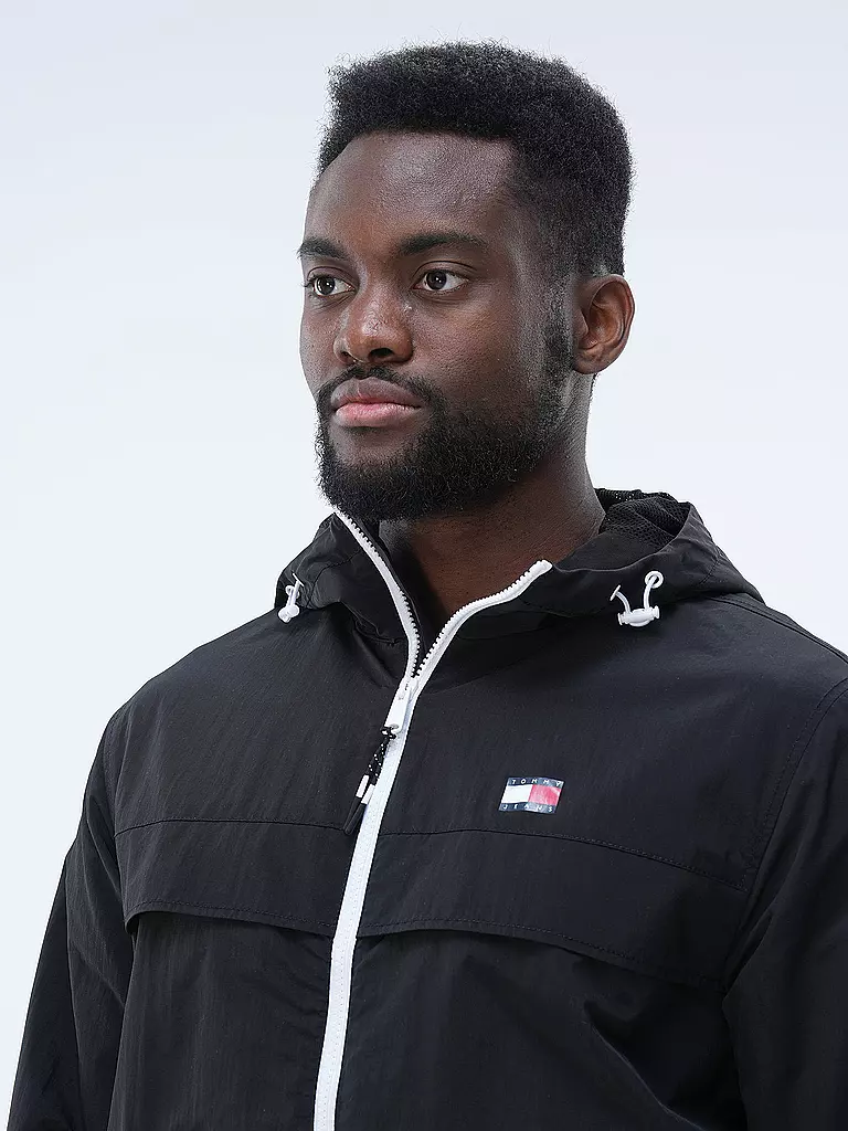 TOMMY JEANS | Windbreaker CHICAGO | Nero