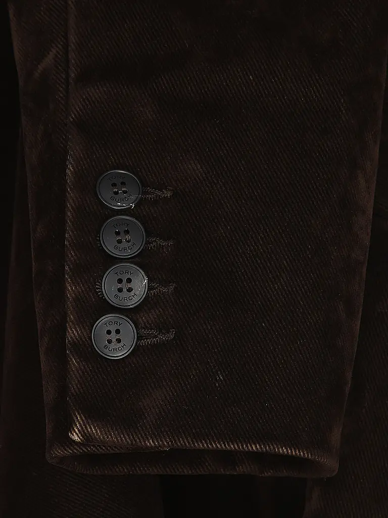 TORY BURCH | Nome prodotto: Giacca di jeans
Marca: TORY BURCH
Colore: marrone
Categorie: Moda,Donna

Lunghezza manica: Manica lunga
Materiale: Denim,Cotone
Tipo di colletto: Rever
Motivo: Tinta unita
Vestibilità (capispalla): Regular
Stile: Glamour
Dettagli: Tasche a | Marrone