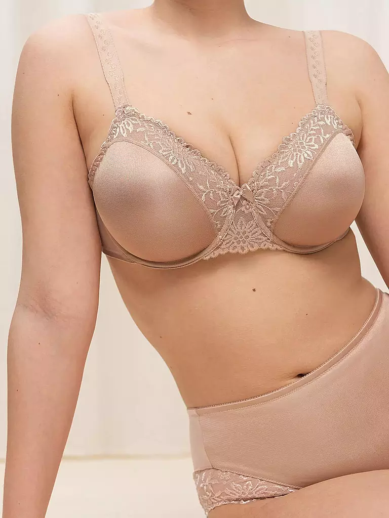 TRIUMPH | Reggiseno minimizer "Ladyform Soft" (Pelle Liscia) | 