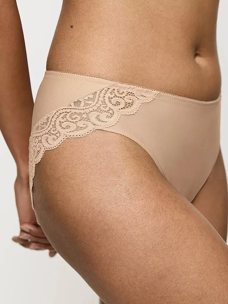 TRIUMPH | Slip AMOURETTE cipria | Beige
