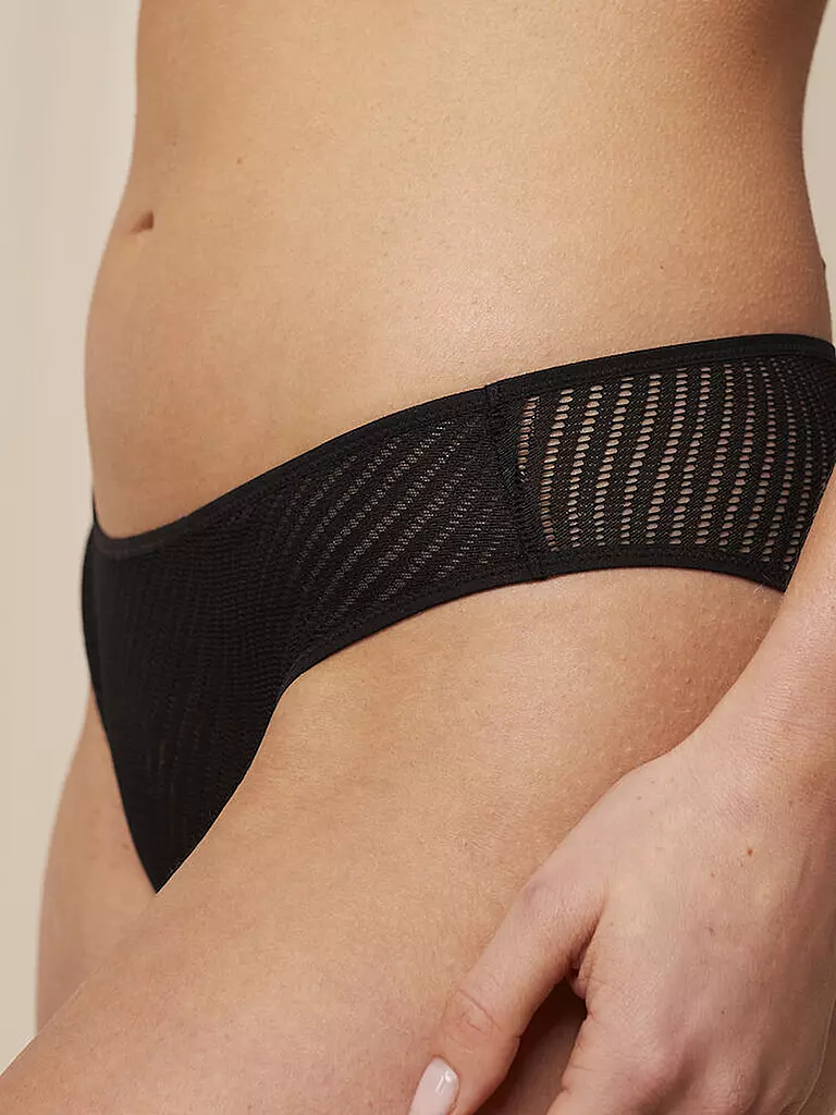 TRIUMPH | Slip HARMONY SPOTLIGHT nero |
