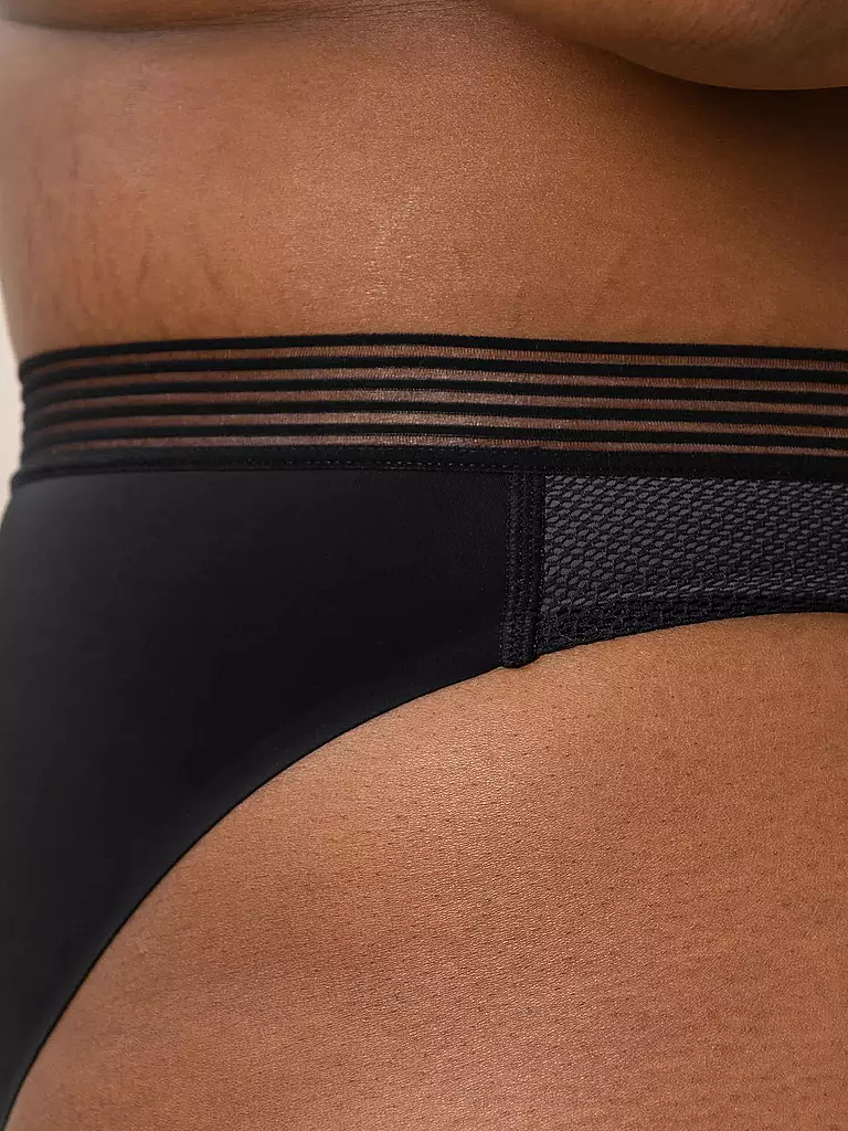 TRIUMPH | Slip Tai "Infinite Sensation" (Nero) | 